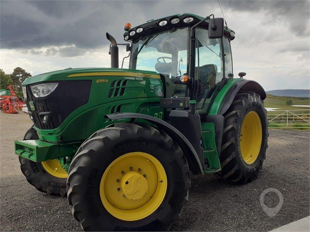 2019 JOHN DEERE 6155R